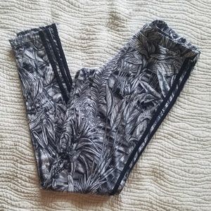 Adidas leggings